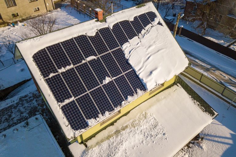 遭遇極端氣候下的公共規模太陽能電廠會發生什麼事？